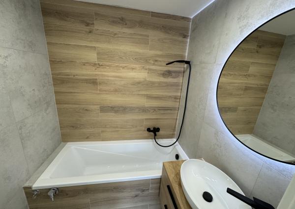 NOVÁ MODERNÁ REKONŠTRUKCIA, 3-izb.byt, Bielocerkevská ul.,