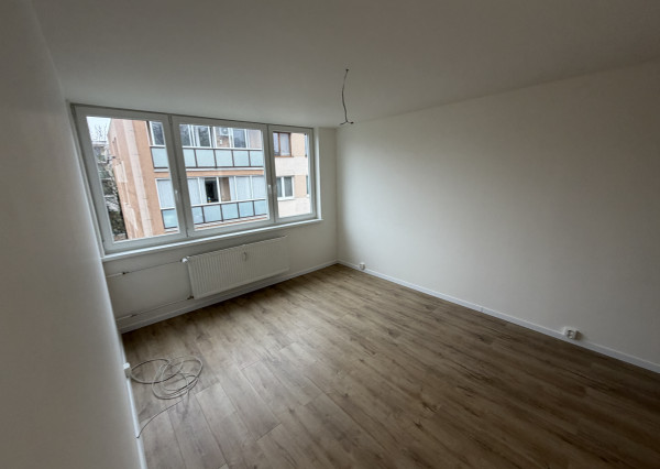 **REZERVOVANÝ** sídlisko TERASA, Rožňavská ul., 3-izb. byt, NOVOREKONŠTRUOVANÝ