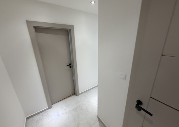 **REZERVOVANÝ** sídlisko TERASA, Rožňavská ul., 3-izb. byt, NOVOREKONŠTRUOVANÝ