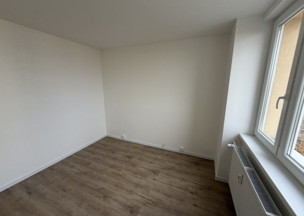 ** REZERVOVANÉ ** Bielocerkevská ul., NOVOREKONŠTRUOVANÝ 3-izb.byt,