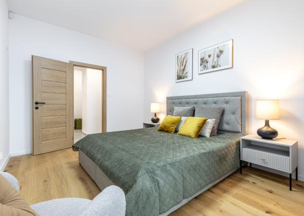 **REZERVOVANÉ** Štefánikova ulica, 3 -izb. byt,  Nová moderná rekonštrukcia