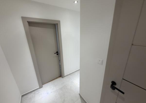 **NOVINKA** sídlisko TERASA, Kežmarská ul., 3-izb. byt, NOVOREKONŠTRUOVANÝ