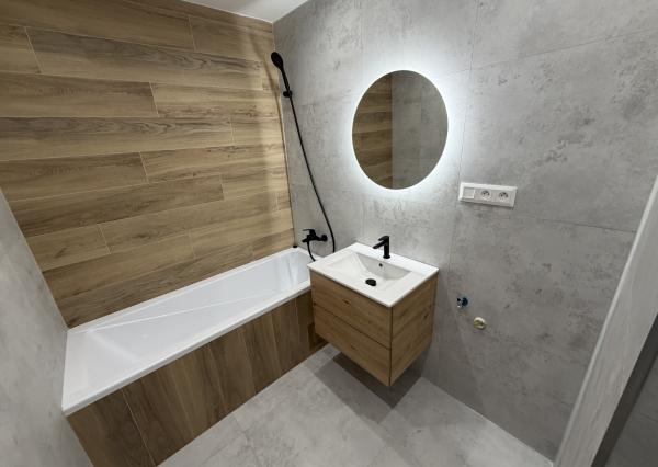 **REZERVOVANÝ** sídlisko Nad Jazerom, Družicová, NOVOREKONŠTRUOVANÝ, 2-izb.byt