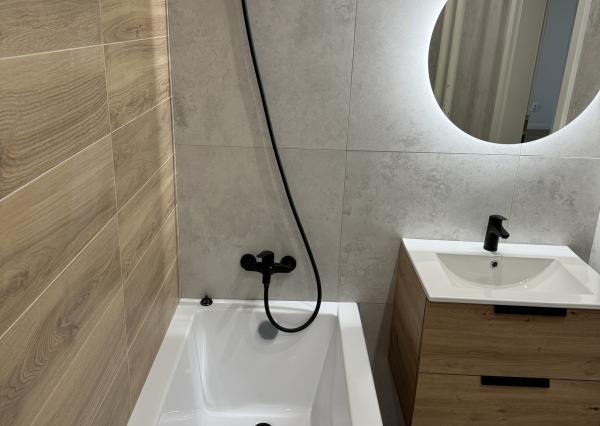 **NOVINKA** Južná trieda!!!, Košice – JUH, NOVOREKONŠTRUOVANÝ, 3-izb. byt