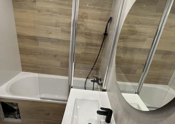 **NOVINKA** sídlisko Nad Jazerom, Družicová, NOVOREKONŠTRUOVANÝ 2-izb.byt,